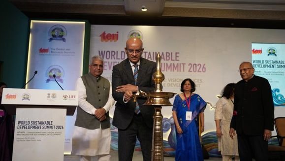 Dr Bharrat Jagdeo, Vice President of Guyana, showcases global climate leadership at the World Sustainable Development Summit in New Delhi, India. Vice-President Dr. Bharrat Jagdeo Lamping for the World Sustainable Development Summit
