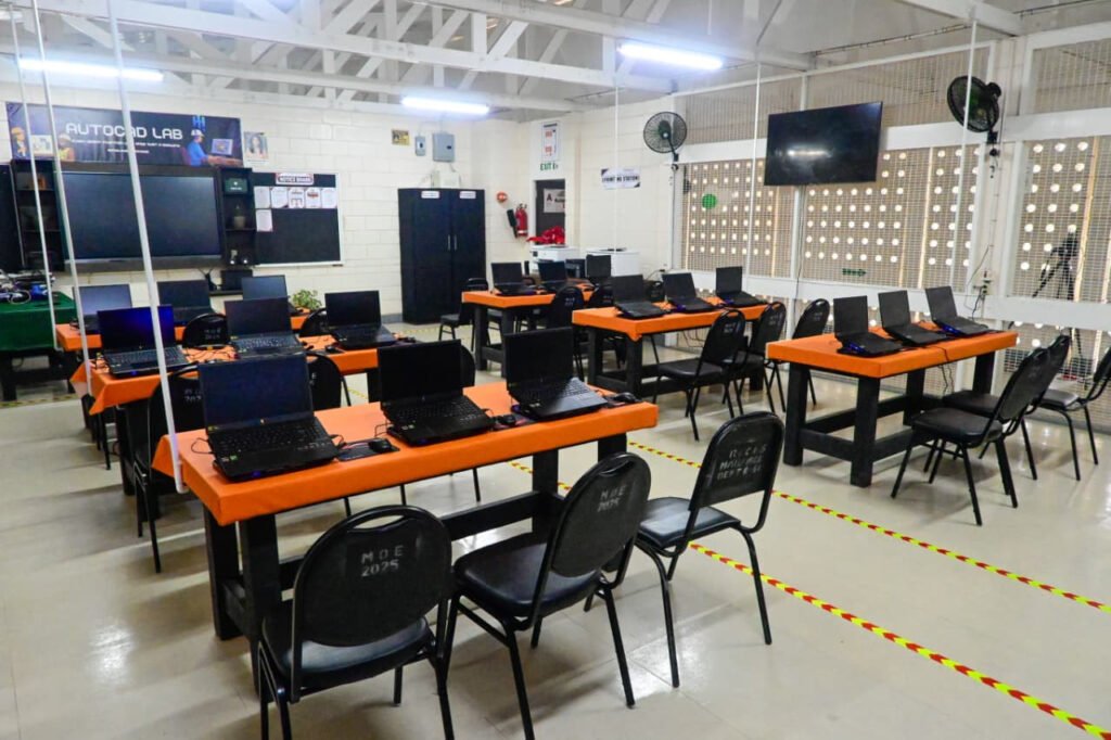Region Five’s AutoCAD lab opens door for students to pursue engineering, architecture