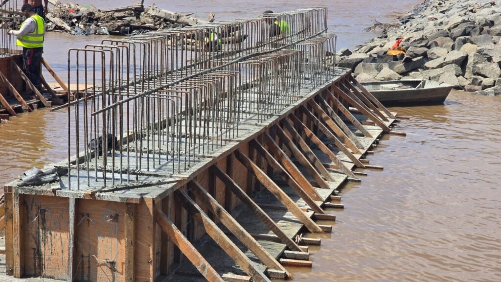 First concrete poured for $4.5B Parika Port facility