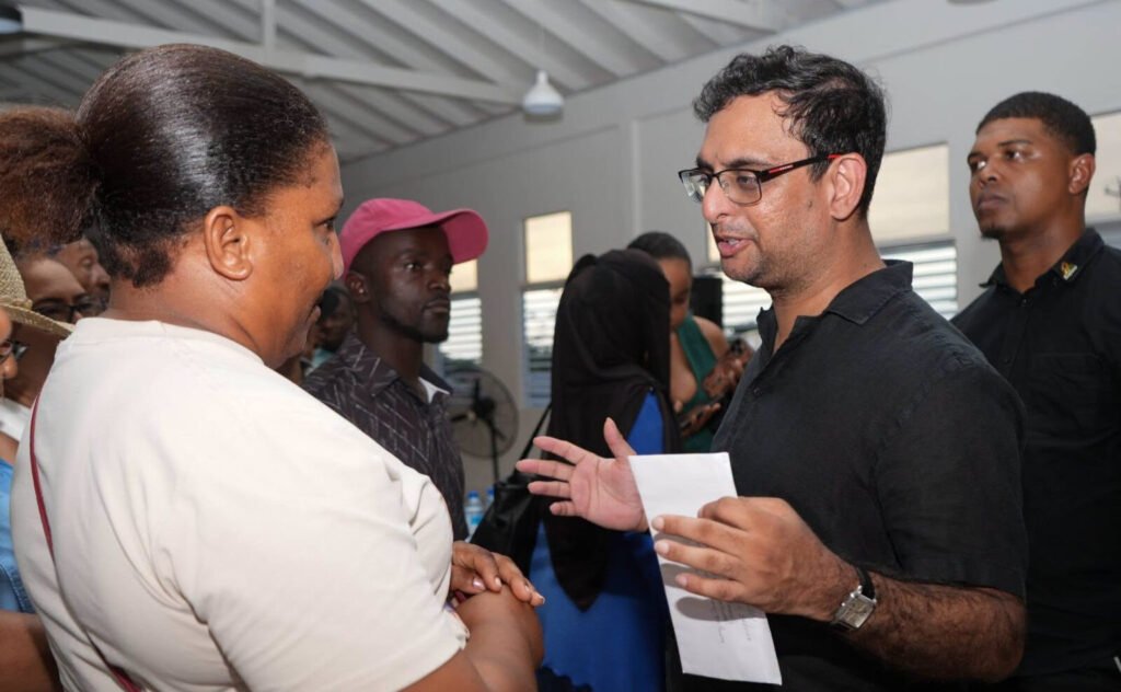 Development bank, commercial banks to support financing for larger business ventures