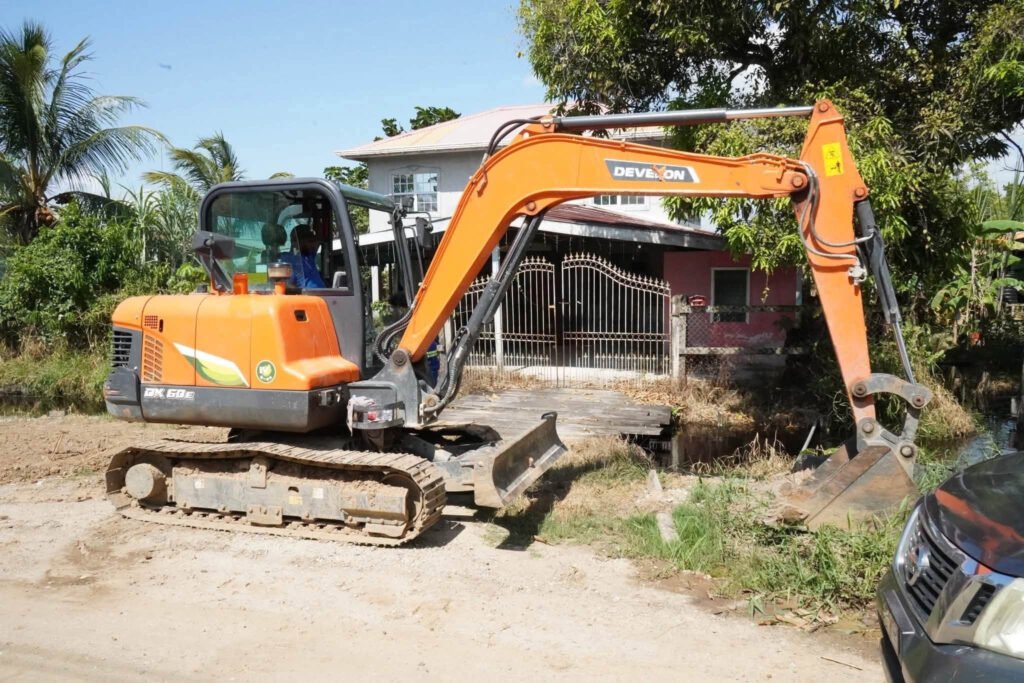 Government orders review of delayed Hague Back Road project