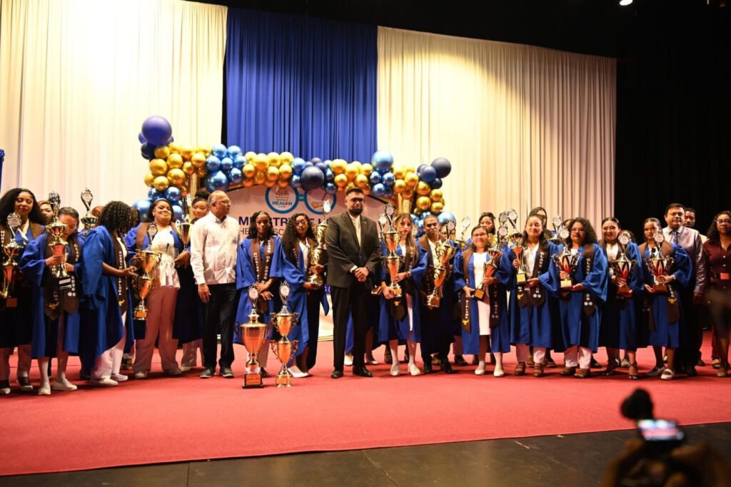 Nurses credit hybrid programme for making dreams possible